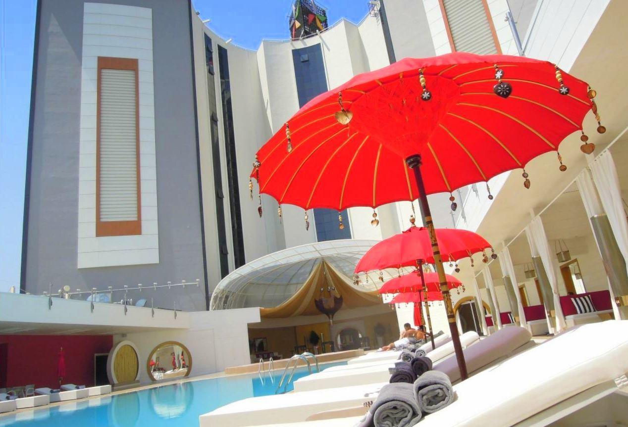 Grand Pasha Luxury Central Nicosia Hotel & Casino Exterior photo